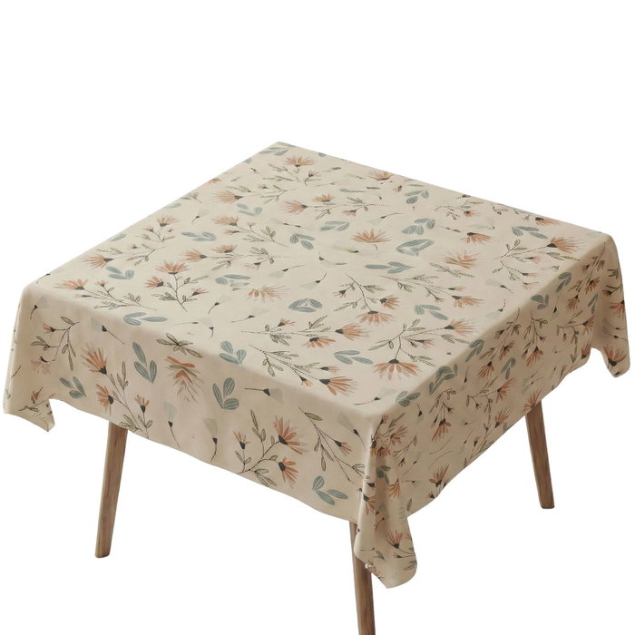 Hermia Mantel Multicolor 140 x 140 cm Hermia Mantel Multicolor 140 x 140 cm